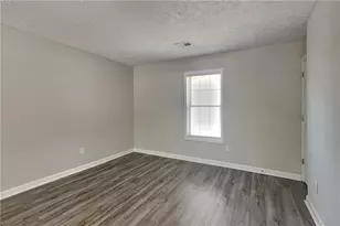 5208 Keystone Ct, Flowery Branch, GA 30542 - Photo 6