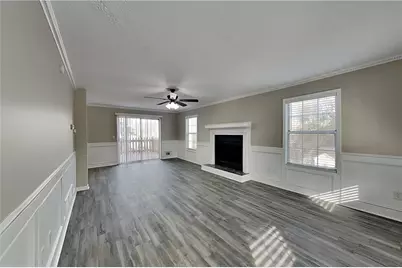 385 Roswell Farms Road, Roswell, GA 30075 - Photo 2