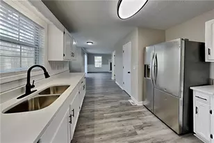 385 Roswell Farms Rd, Roswell, GA 30075 - Photo 6