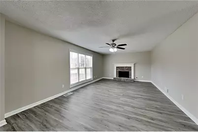 33 Ashland Circle, Douglasville, GA 30134 - Photo 2