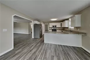 33 Ashland Cir, Douglasville, GA 30134 - Photo 4