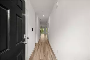 1536 Bluff Valley Cir, Gainesville, GA 30504 - Photo 2