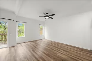 1536 Bluff Valley Cir, Gainesville, GA 30504 - Photo 8