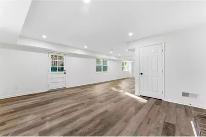 1715 Crestline Drive NE, Atlanta, GA 30345 - Photo 18