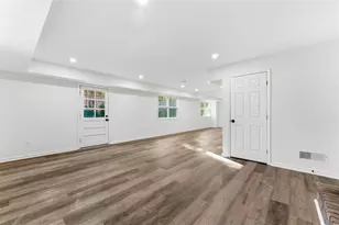 1715 Crestline Dr NE, Atlanta, GA 30345 - Photo 18