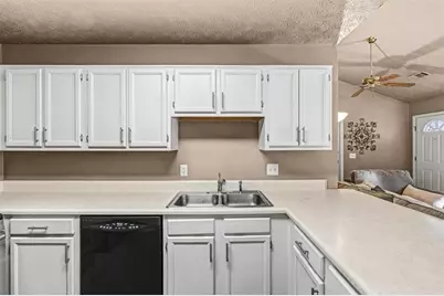 2636 Saint Charles Lane NW, Kennesaw, GA 30144 - Photo 14