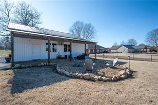 153 Thelma Rd SW, Calhoun, GA 30701 - Photo 32