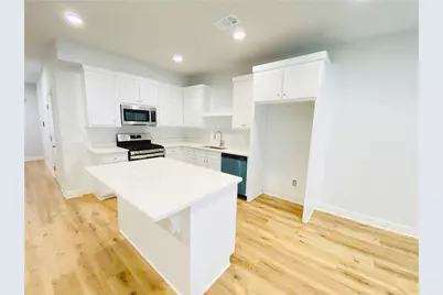 1095 North Village Drive, Decatur, GA 30032 - Photo 10