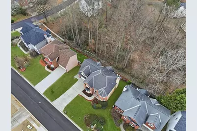 220 Ridge Bluff Lane, Suwanee, GA 30024 - Photo 54