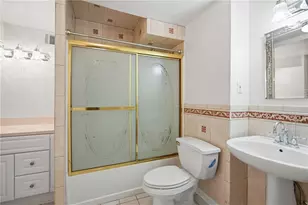 220 Ridge Bluff Ln, Suwanee, GA 30024 - Photo 36