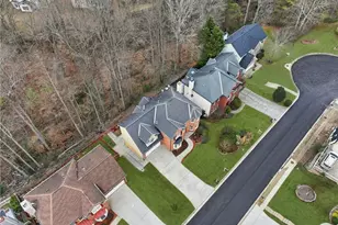 220 Ridge Bluff Ln, Suwanee, GA 30024 - Photo 42