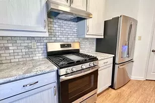 6243 Shoreview Cir, Flowery Branch, GA 30542 - Photo 10