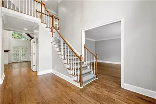 250 Shadow Ledge Ln, Roswell, GA 30076 - Photo 2