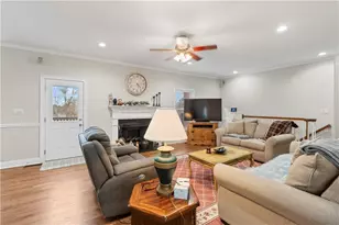 2984 Berry Rd, Loganville, GA 30052 - Photo 18