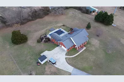 2984 Berry Road, Loganville, GA 30052 - Photo 8