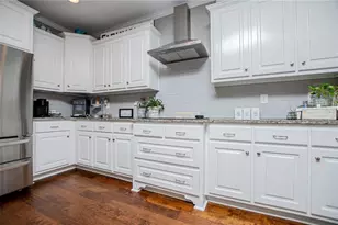 201 Overton Point, Carrollton, GA 30116 - Photo 8