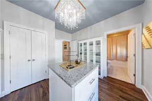 2067 Wheaton Wy, Atlanta, GA 30328 - Photo 46