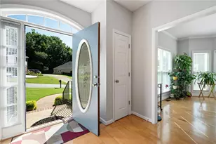 821 Soaring Dr NE, Marietta, GA 30062 - Photo 6