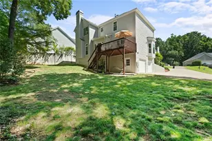 821 Soaring Dr NE, Marietta, GA 30062 - Photo 40