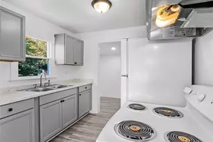 803 Crestwood Terrace, Warner Robins, GA 31088 - Photo 10