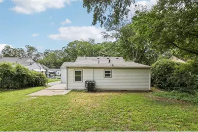 2242 Jernigan Drive SE, Atlanta, GA 30315 - Photo 18