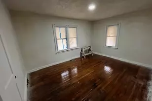 1386 Bluefield Dr SW, Atlanta, GA 30310 - Photo 2