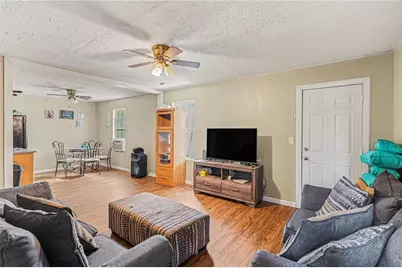 240 Grove Pointe Drive, Locust Grove, GA 30248 - Photo 22