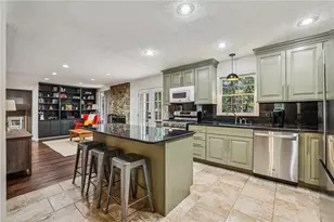 4641 Brunning Ct, Dunwoody, GA 30338 - Photo 8