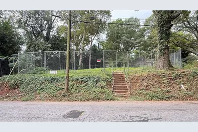 1804 E Farris Avenue, East Point, GA 30344 - Photo 2