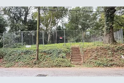 1804 E Farris Avenue, East Point, GA 30344 - Photo 4