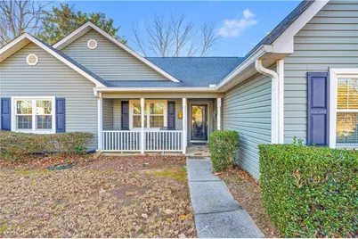 2340 Emerald Drive, Loganville, GA 30052 - Photo 10