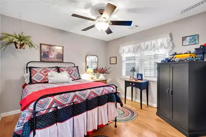 2340 Emerald Drive, Loganville, GA 30052 - Photo 34