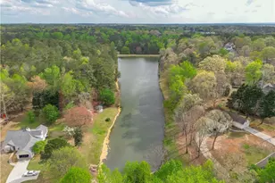 2340 Emerald Dr, Loganville, GA 30052 - Photo 48