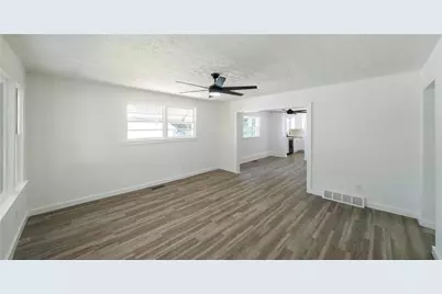 122 Perkins Street NE, Rome, GA 30161 - Photo 4