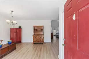 1195 Riverside Terrace, Gainesville, GA 30501 - Photo 4