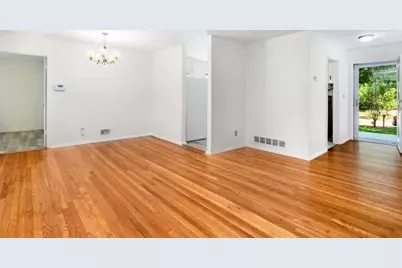 2563 Beverly Hills Drive, Chamblee, GA 30341 - Photo 10