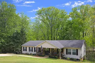 4650 Perry Rd, Gainesville, GA 30506 - Photo 4