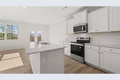 6668 Parsons Street, Flowery Branch, GA 30542 - Photo 6