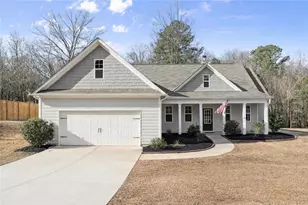 195 Cedar Dr, Pendergrass, GA 30567 - Photo 1