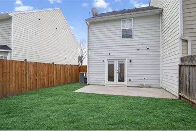 1957 Shawn Wayne Circle SE, Atlanta, GA 30316 - Photo 10