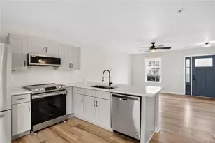 1957 Shawn Wayne Cir SE, Atlanta, GA 30316 - Photo 8