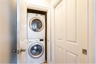 2277 Peachtree Road NE #401, Atlanta, GA 30309 - Photo 12