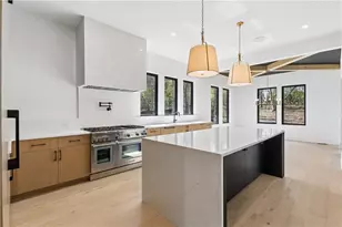 235 Winterberry Way NW, Roswell, GA 30075 - Photo 12