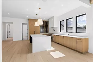 235 Winterberry Way NW, Roswell, GA 30075 - Photo 10