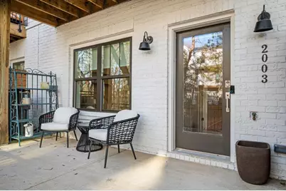 2003 Mahogony Lane NW, Atlanta, GA 30318 - Photo 4