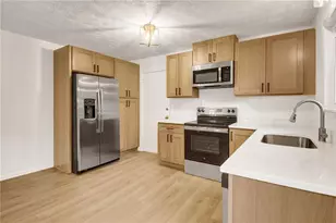 6470 Meadowlark Dr, Riverdale, GA 30296 - Photo 8