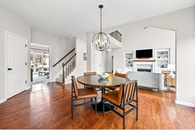 12940 Meridian Crossing, Alpharetta, GA 30005 - Photo 10