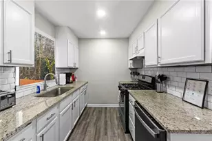 2062 Mulkey Rd SW, Marietta, GA 30008 - Photo 6