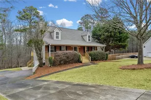 70 Clover Valley Dr, Covington, GA 30016 - Photo 2