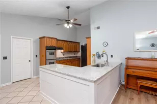 4810 Shallow Farm Dr NE, Kennesaw, GA 30144 - Photo 10